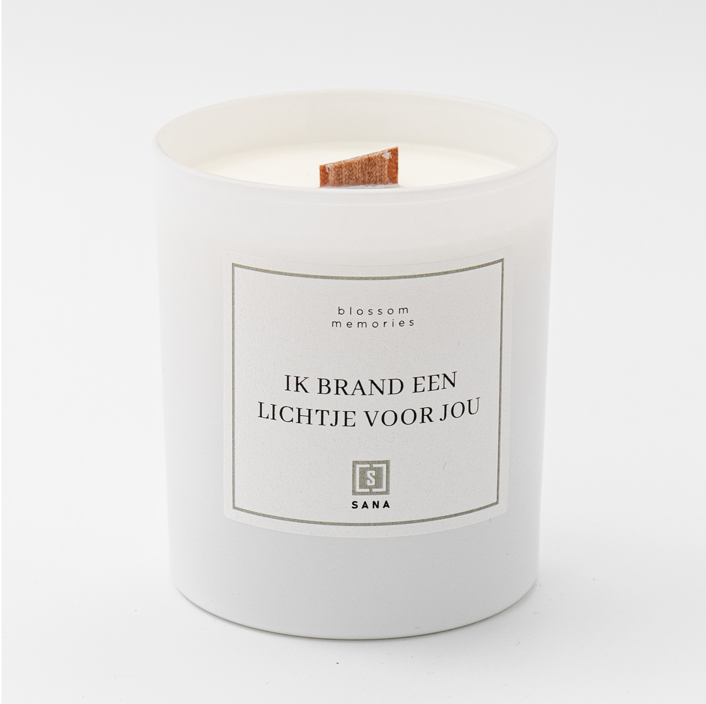 Kaars wit geurkaars herdenkingskaars woodwick dood rouw verlies rouwcadeau ster sterrekindje sterretje geschenk geliefde gemis ik brand een lichtje voor jou