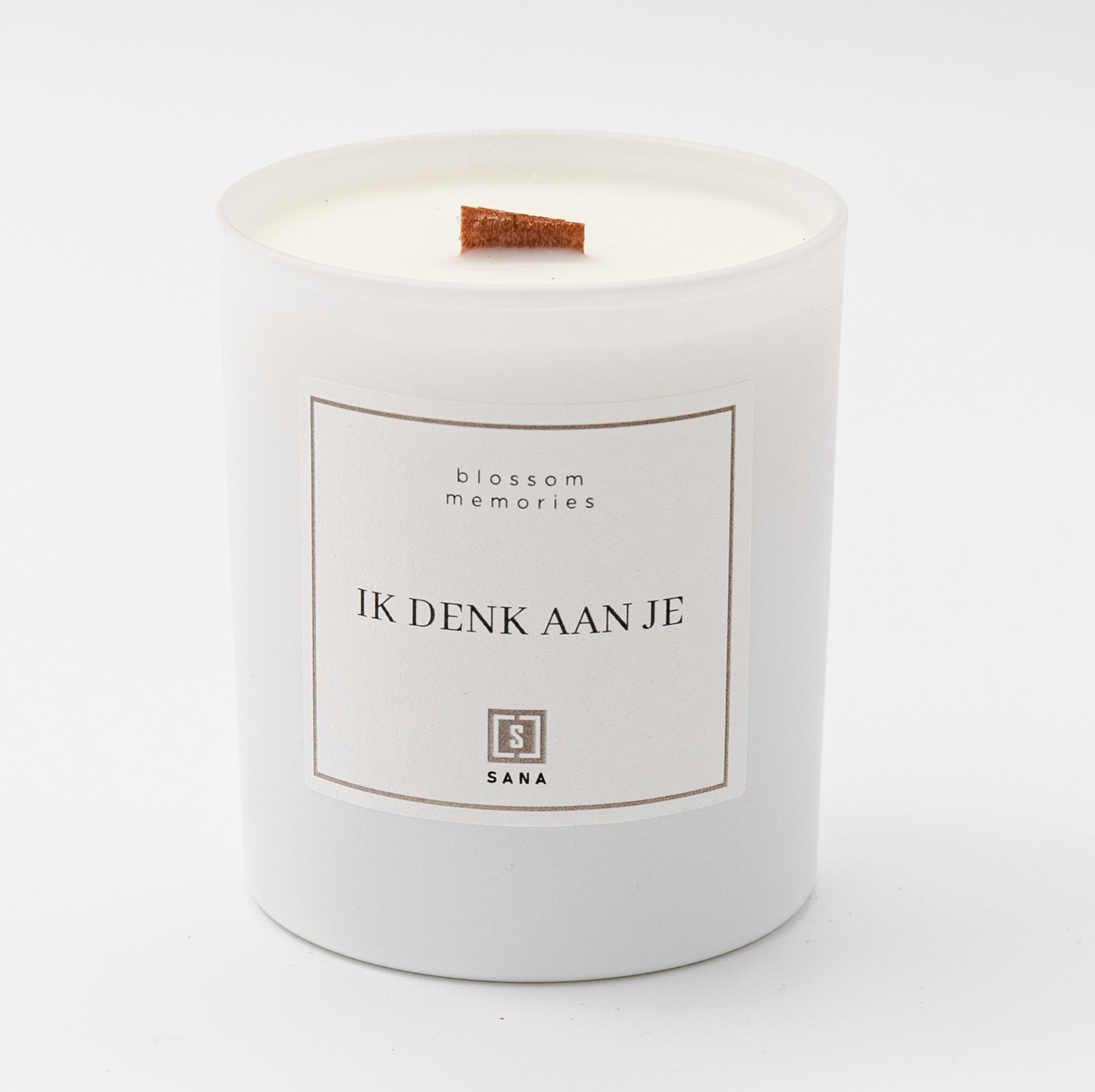 Kaars wit geurkaars herdenkingskaars woodwick dood rouw verlies rouwcadeau ster sterrekindje sterretje geschenk geliefde gemis ik denk aan je
