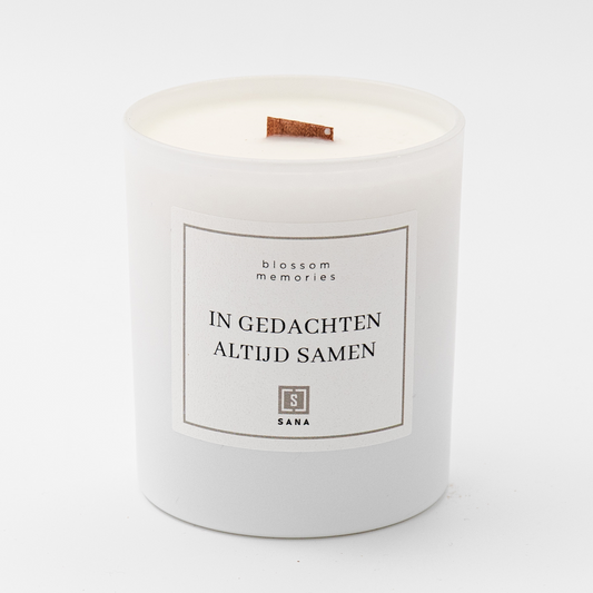 Kaars wit geurkaars herdenkingskaars woodwick dood rouw verlies rouwcadeau ster sterrekindje sterretje geschenk geliefde gemis in gedachten altijd samen