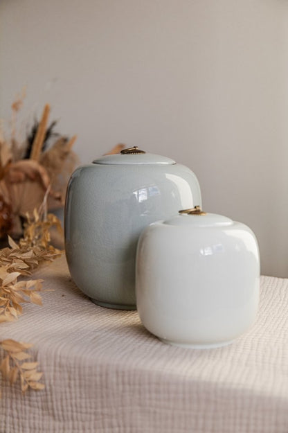 Lotus urn - 1L
