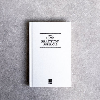 linnen beige gratitude journal dagboek dankbaarheidsdagboek reflectie brun-out five minute journal dankbaarheidsdagboek sanadesign 5 minute Journal selfcare mindset Invulboek troostcadeau cadeau voor vrouw man verjaardag cadeau  Valentijns cadeau SANA