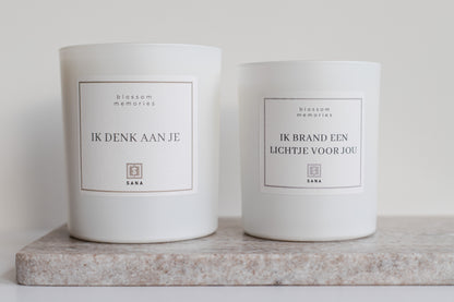 Kaars wit geurkaars herdenkingskaars woodwick dood rouw verlies rouwcadeau ster sterrekindje sterretje ik hou van je ik brand een lichtje in gedachten altijd samen