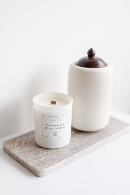 japandi witte kleur urn  modern neutraal hout dieren urne menselijke as en familie urn met herdenkings geurkaars