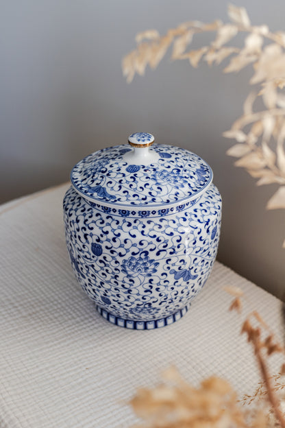 grote blauwe witte urn urne delfts blauwe hollandse volwassene urn  menselijk as hond kat bloemen