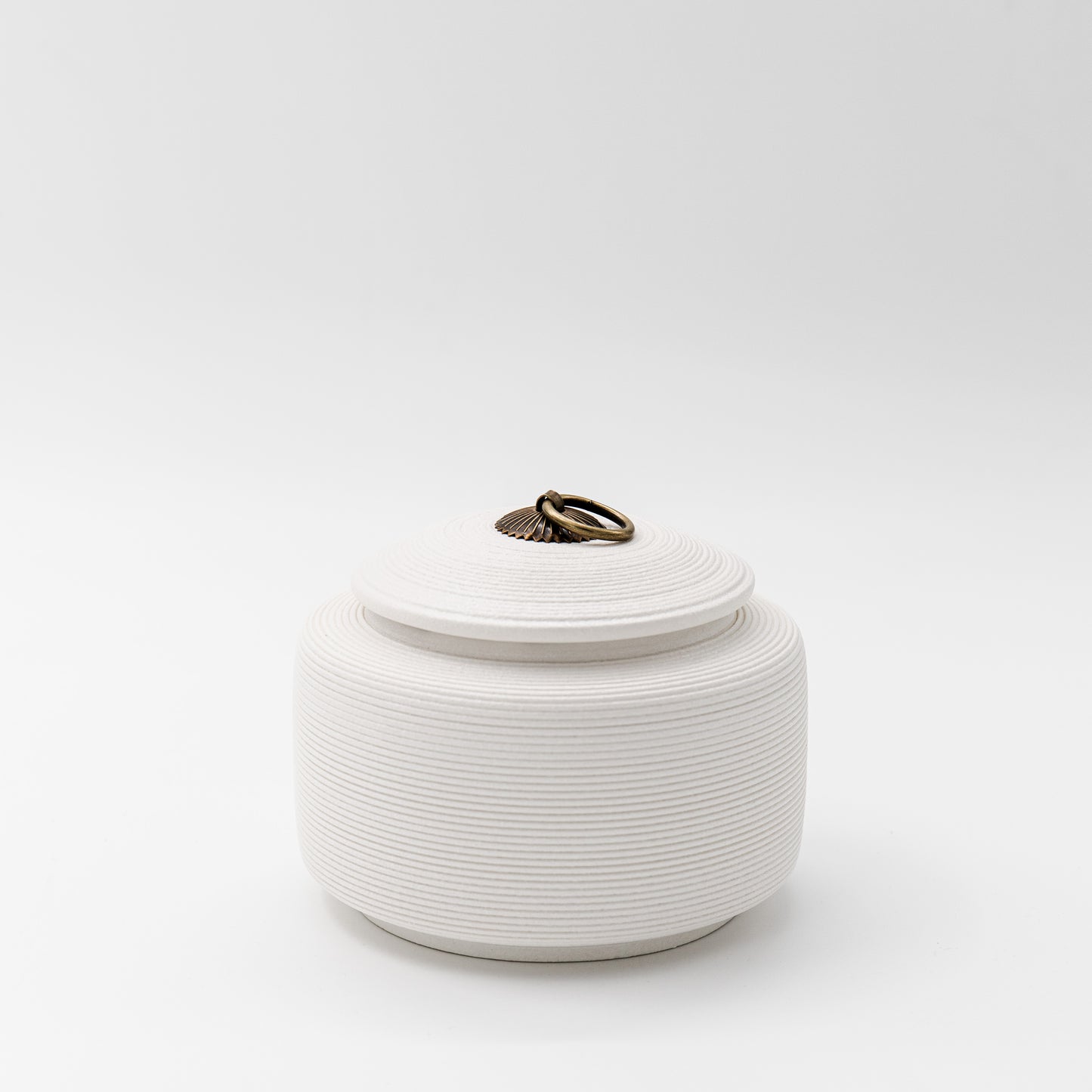  kleine witte oosterse keramische urn voor mens en dier hond kat